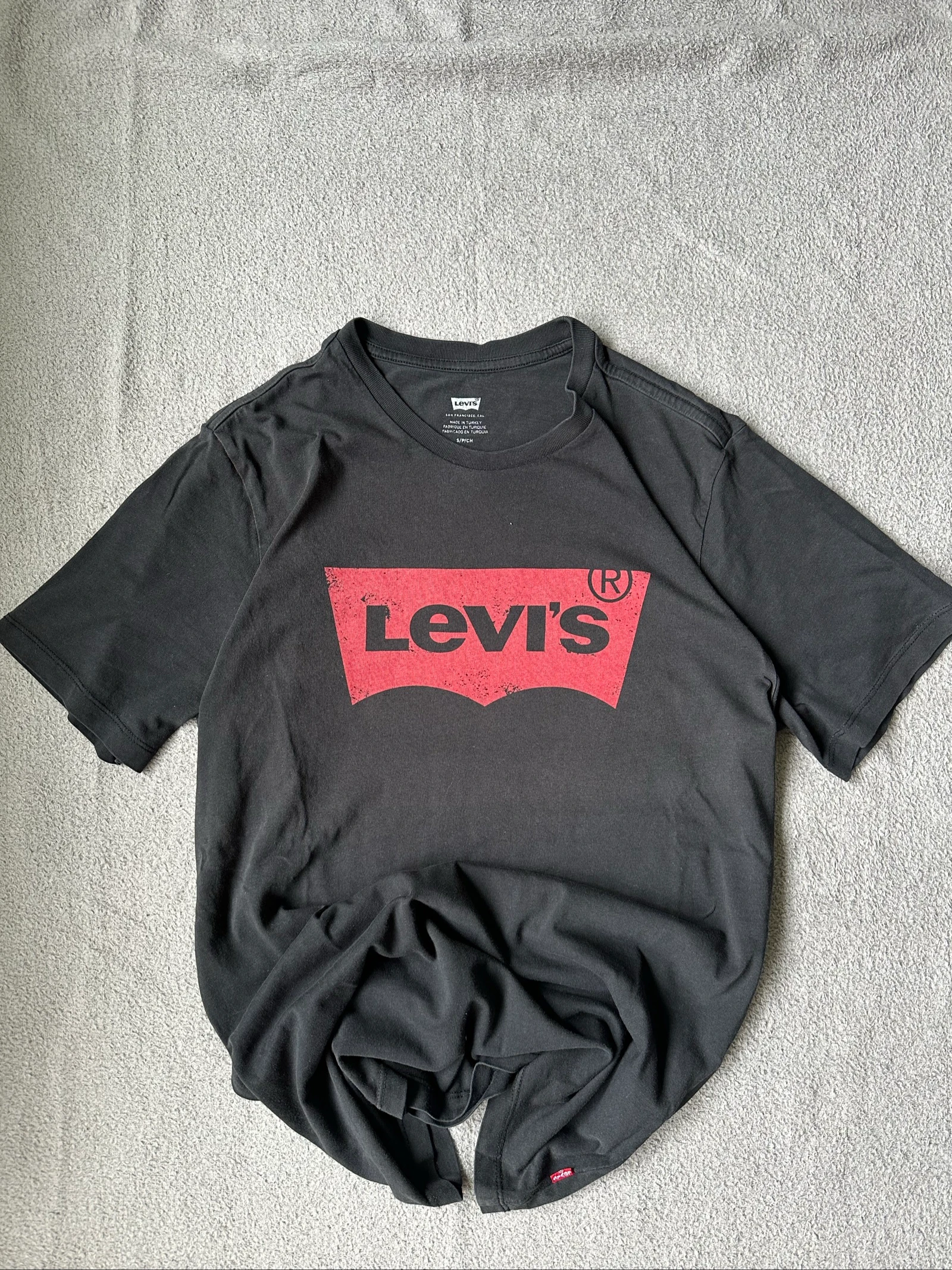 Camiseta Levi’s negra talla M | Muy buen estado